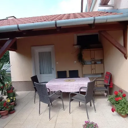 Apartment Ikervar